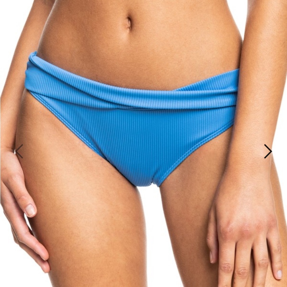 NWT Roxy Love The Sand Swept Bikini Bottoms, size Large